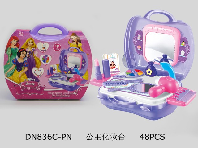 <img src='photo/2019/HD061846.jpg'width='400' height='300'>